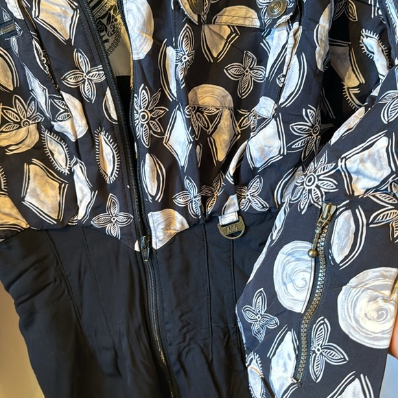 Ski Snow Suit Vintage Nils Skiwear Size Small EUC pockets Zip - Picture 6 of 9